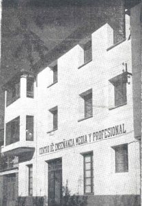Centro de Enseñanza Media y Profesional. Foto de 1954